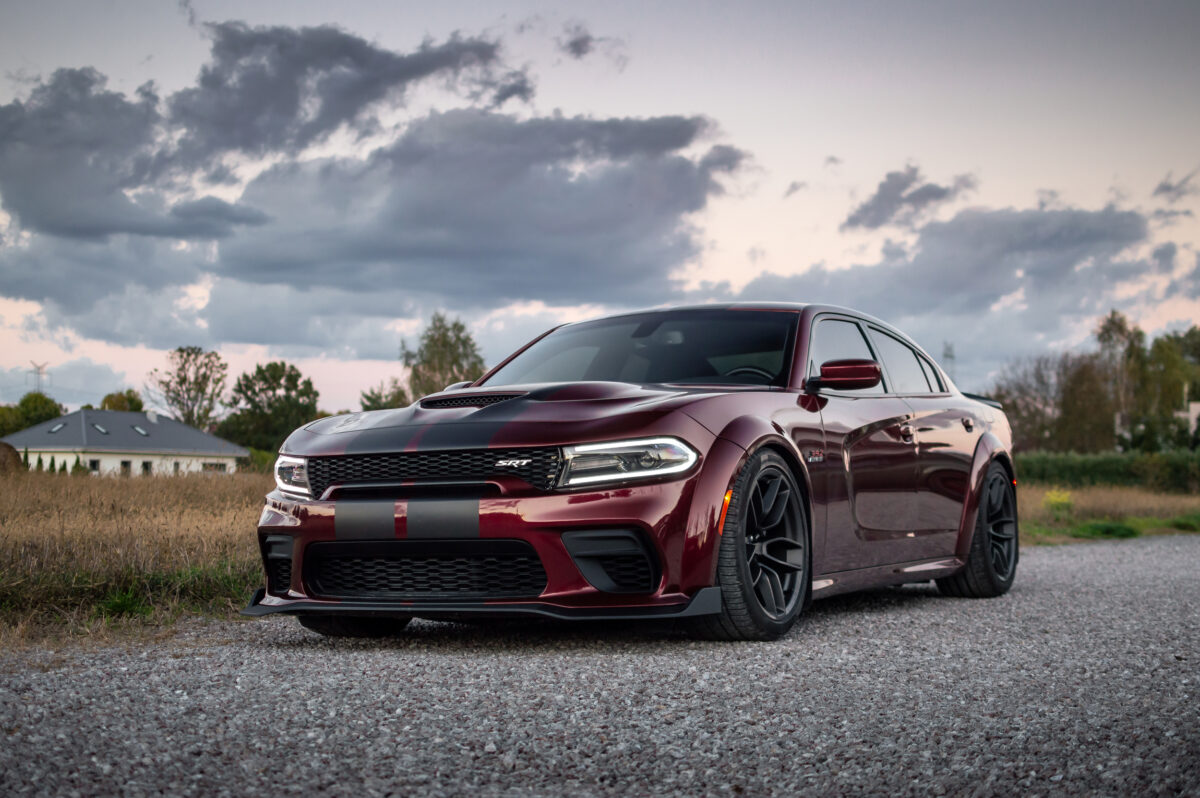 koszty sprowadzenia auta